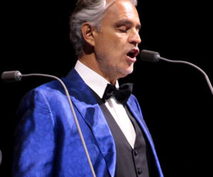 Andrea Bocelli. Czy znacie słynnego tenora? Jego kariera nie zawsze była usłana różami