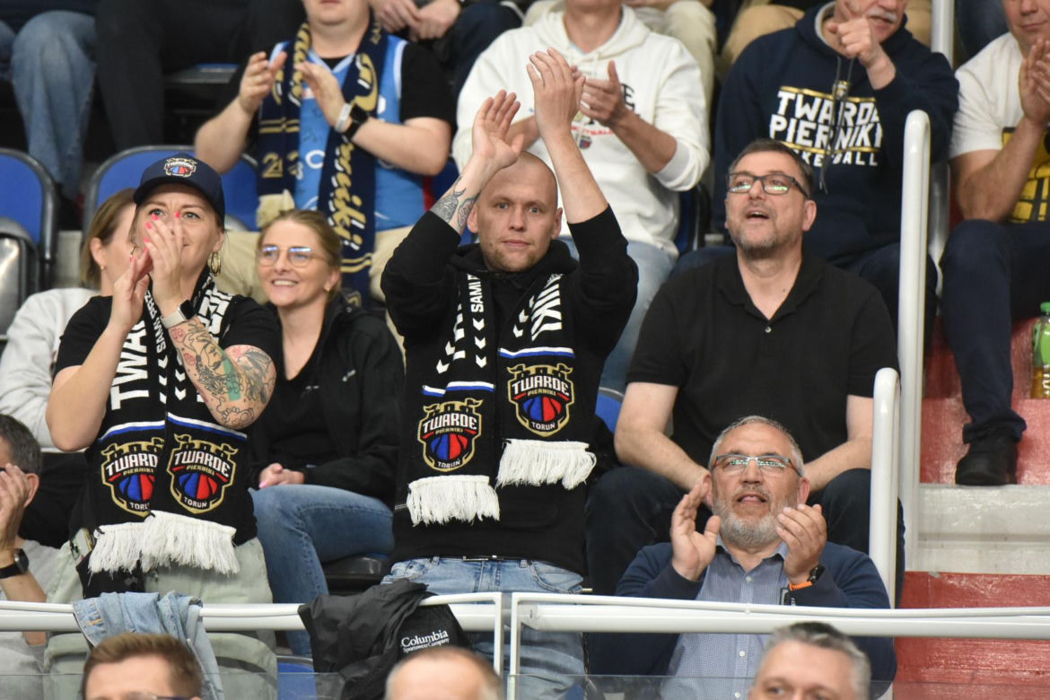 Arriva Polski Cukier Toruń - Anwil Włocławek, zdjęcia kibiców i zawodników z 4. meczu fazy play-off Orlen Basket Ligi