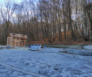 Prace przy budowie tężni solankowej na Marcince