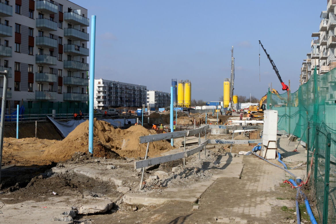 Metro na Karolin. Brakuje jednej działki. Wkrótce egzekucja komornicza