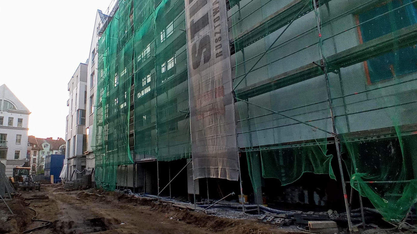 Budowa hotelu na Podzamczu - listopad 2020