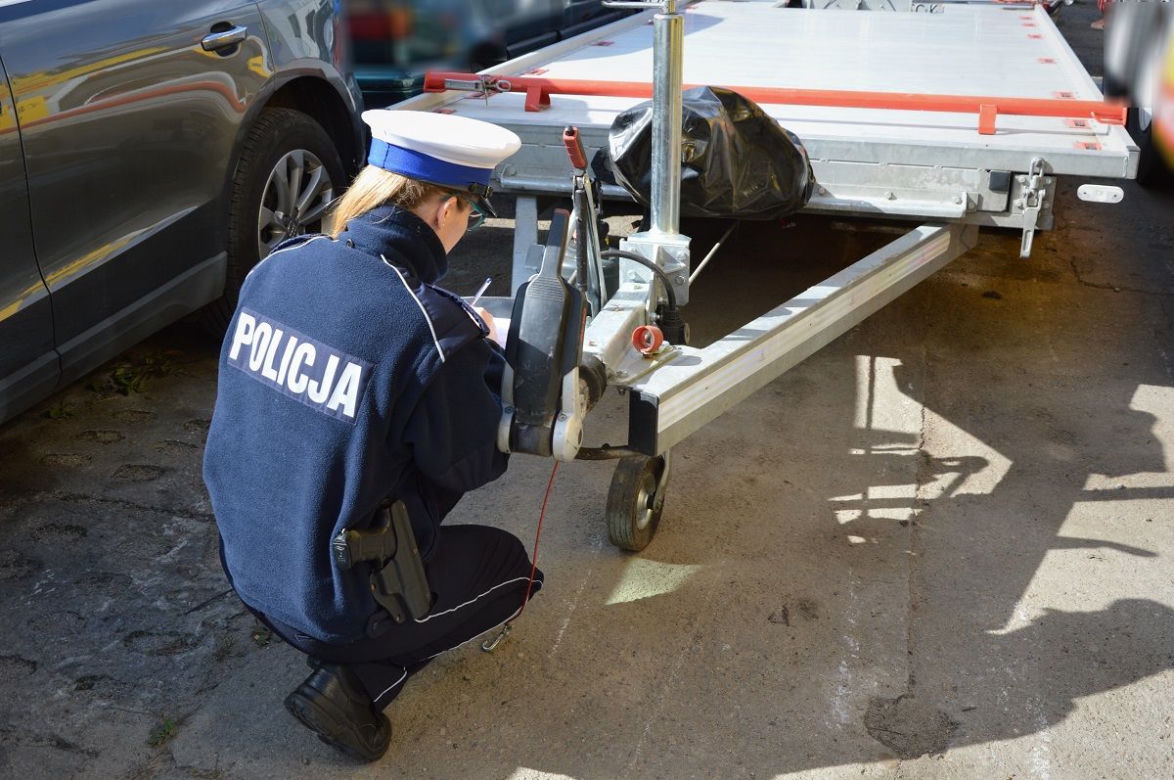 pojazdy z przebitymi numerami identyfikacyjnymi