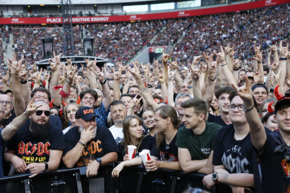 Koncert AC/DC w Warszawie (4.07.2025) - część druga. Organizatorem koncertu jest Live Nation