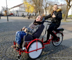 Rikszą po Radomiu! Tak niepełnosprawne dzieci spełniają marzenia! 