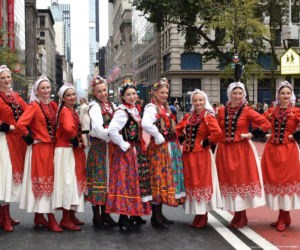 Deszcz ich nie zatrzymał. Te zdjęcia Parady Pułaskiego przejdą do historii