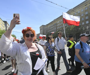 Warszawa.  Marsz Konstytucji 3 Maja
