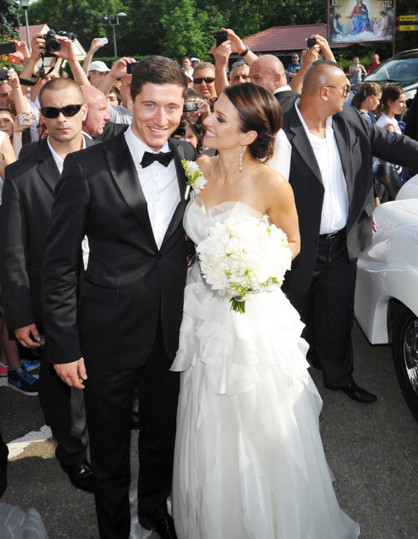 ANNA LEWANDOWSKA