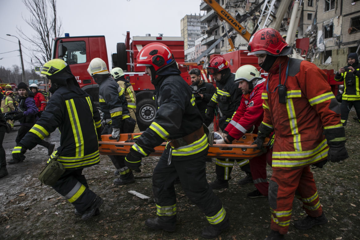 Już 35 osób nie żyje po bestialskim ataku w Dnieprze. W apartamentowcu zginęło dwoje dzieci