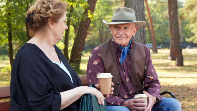 Barwy szczęścia odc. 3327. Józefina Rawiczowa (Elżbieta Jarosik), Tolek Koszyk (Marek Siudym)