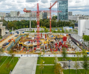 Budowa siedziby teatru TR Warszawa na Placu Defilad