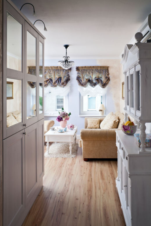 Salon, hol