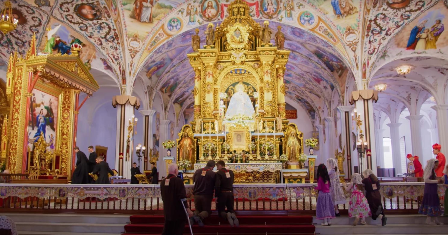 Tak wygląda wnętrze Kościoła Palmariańskiego 