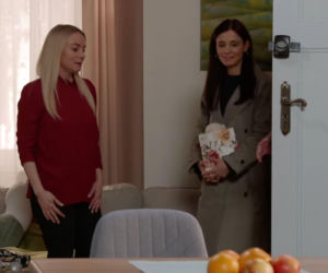 Pierwsza miłość, zwiastun: Emilka (Anna Ilczuk), Ilona (Sylwia Gola)