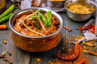 Najbardziej kremowy kurczak tikka masala. Sekret tkwi w marynowaniu