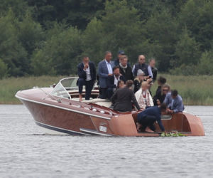 Ból, rozpacz, łzy i wielki wieniec