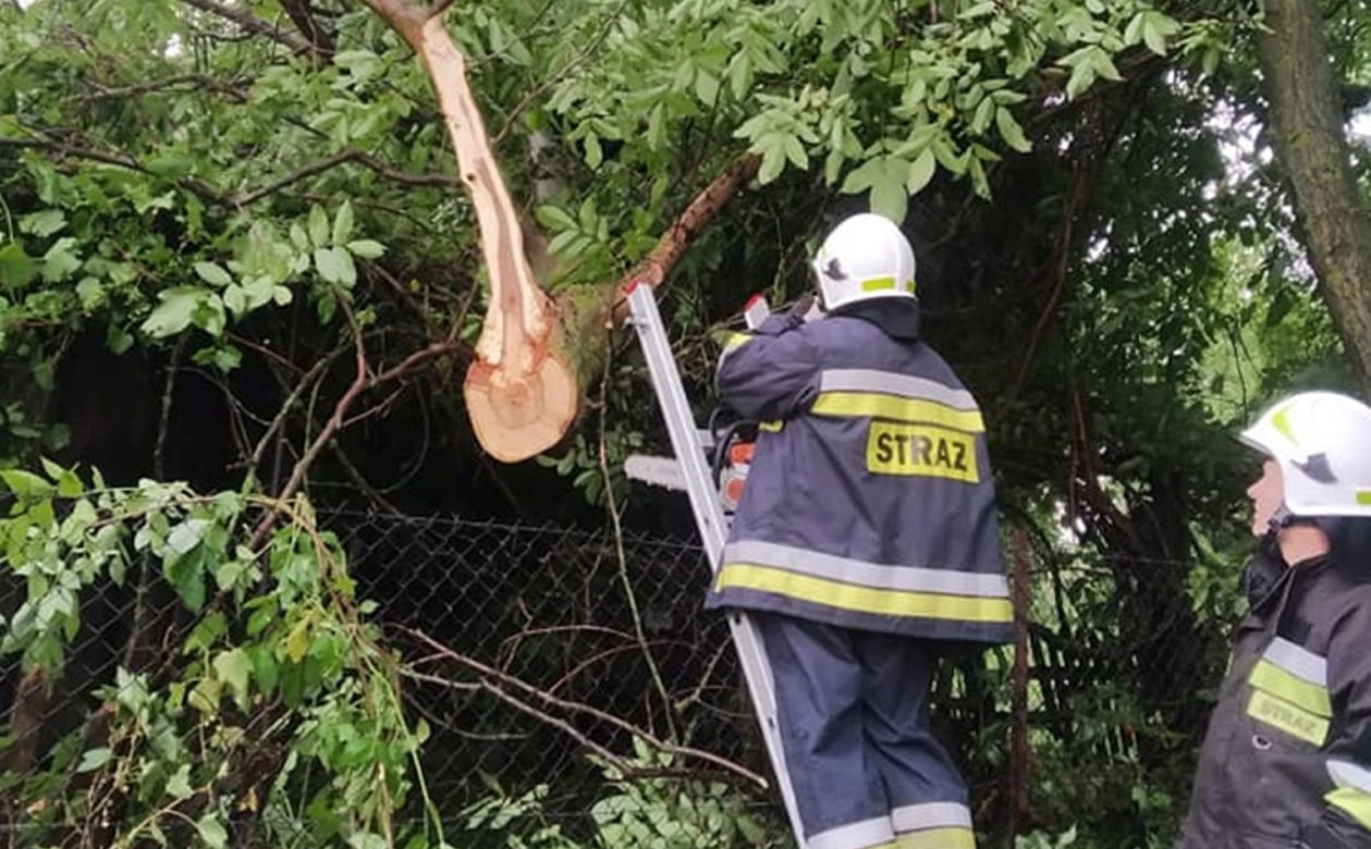 Strażacy usuwają skutki nawalnic nad Podkarpackiem