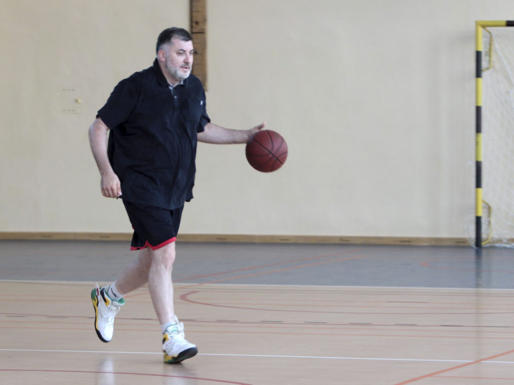 Artur Dziambor walczy na parkiecie