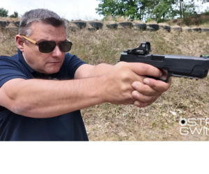 Daniel Defence H9. „Chwyt jak w Colcie 1911”, ale mechanizm bijnikowy