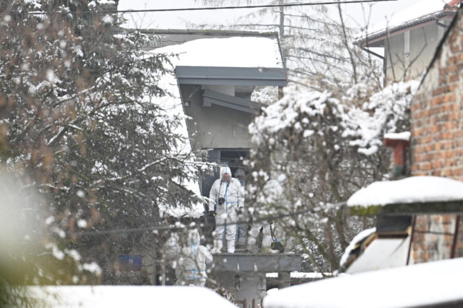Zwłoki małżeństwa na Targówku. Świadkowie o szturmie antyterrorystów: "W życiu czegoś takiego nie widziałem"