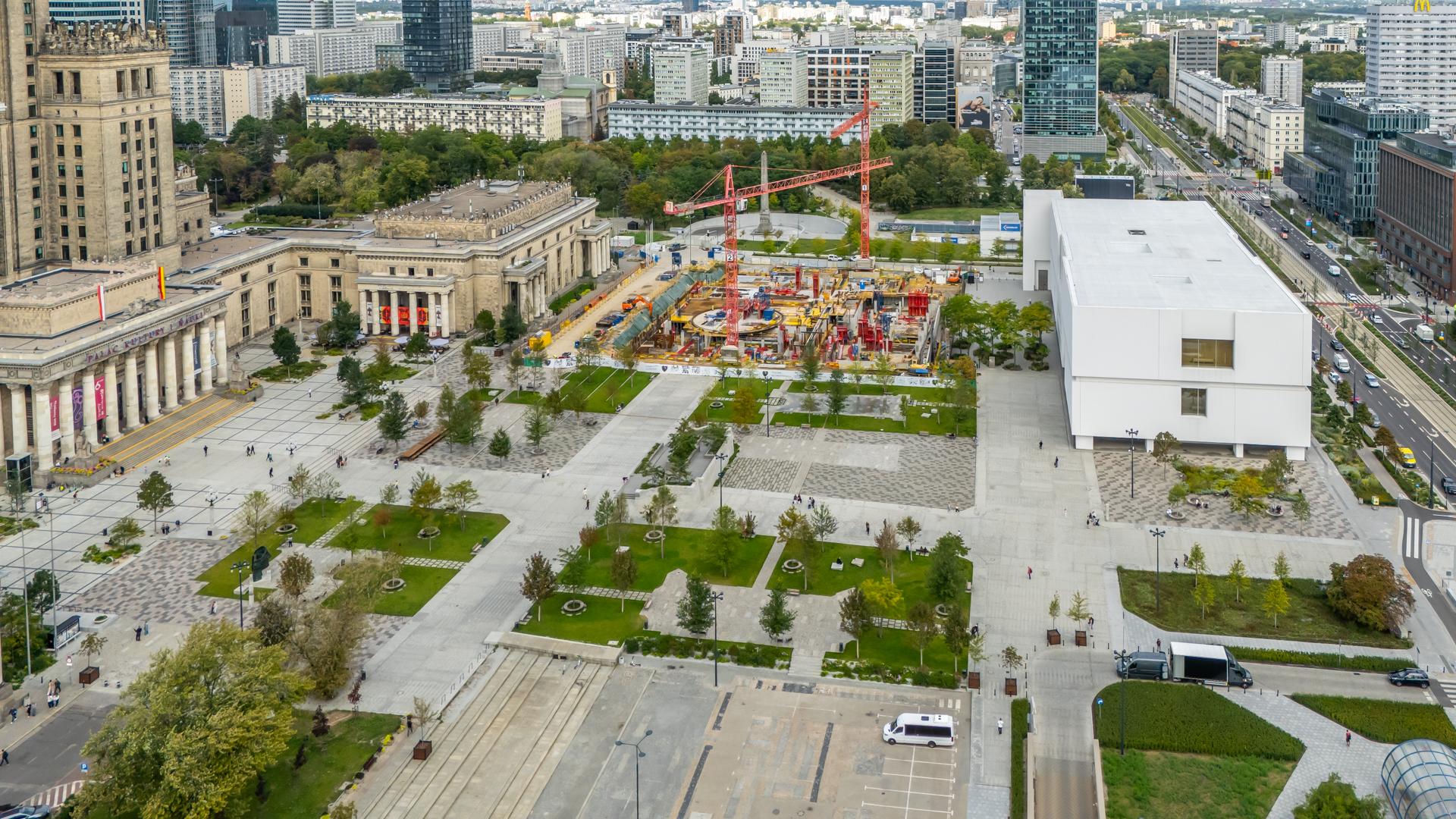 Budowa siedziby teatru TR Warszawa na Placu Defilad