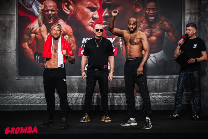 Ring girls Gromda 24