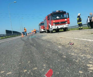 wypadek na A4 w Bratkowicach