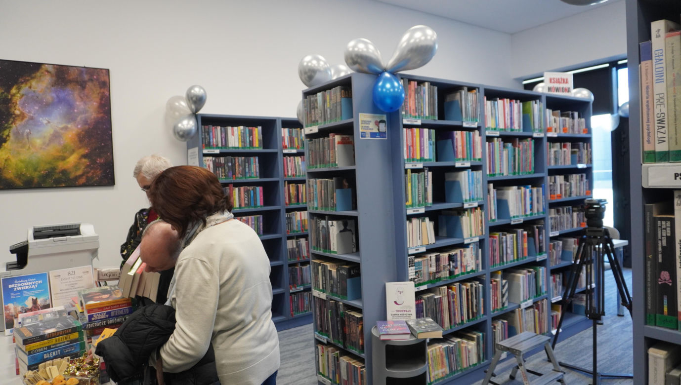 Kosmiczna biblioteka przeniosła się w nowe miejsce. Jak teraz wygląda? Byliśmy w środku