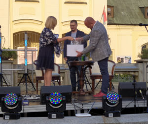 Spotkanie autorskie Artura Ziontka i koncert siedleckich artystów przy fontannie 18.08.2021