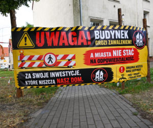 Uszkodzona kamienica przy ul. Hożej w Szczecinie
