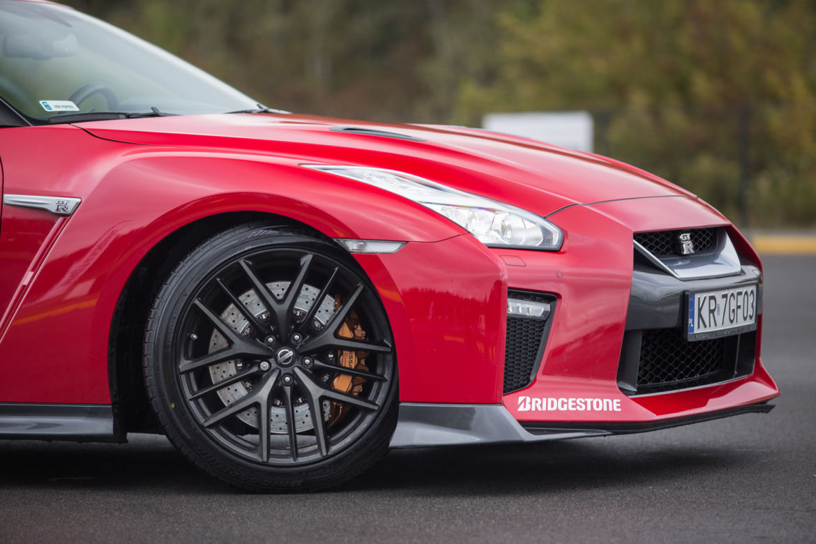 Bridgestone Weather Control A005 - Nissan GTR