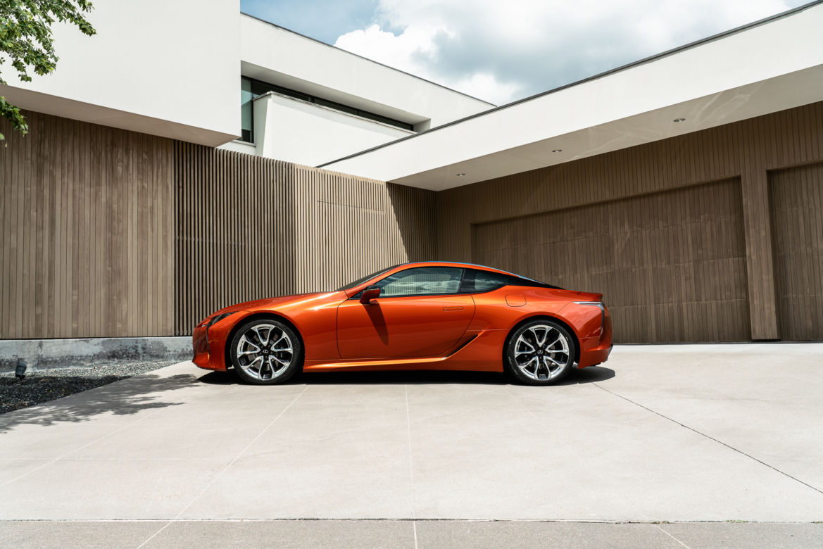 Lexus LC w kolorze Blazing Carnelian