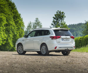 Mitsubishi Outlander PHEV 224 KM Instyle Plus 4WD S-AWC
