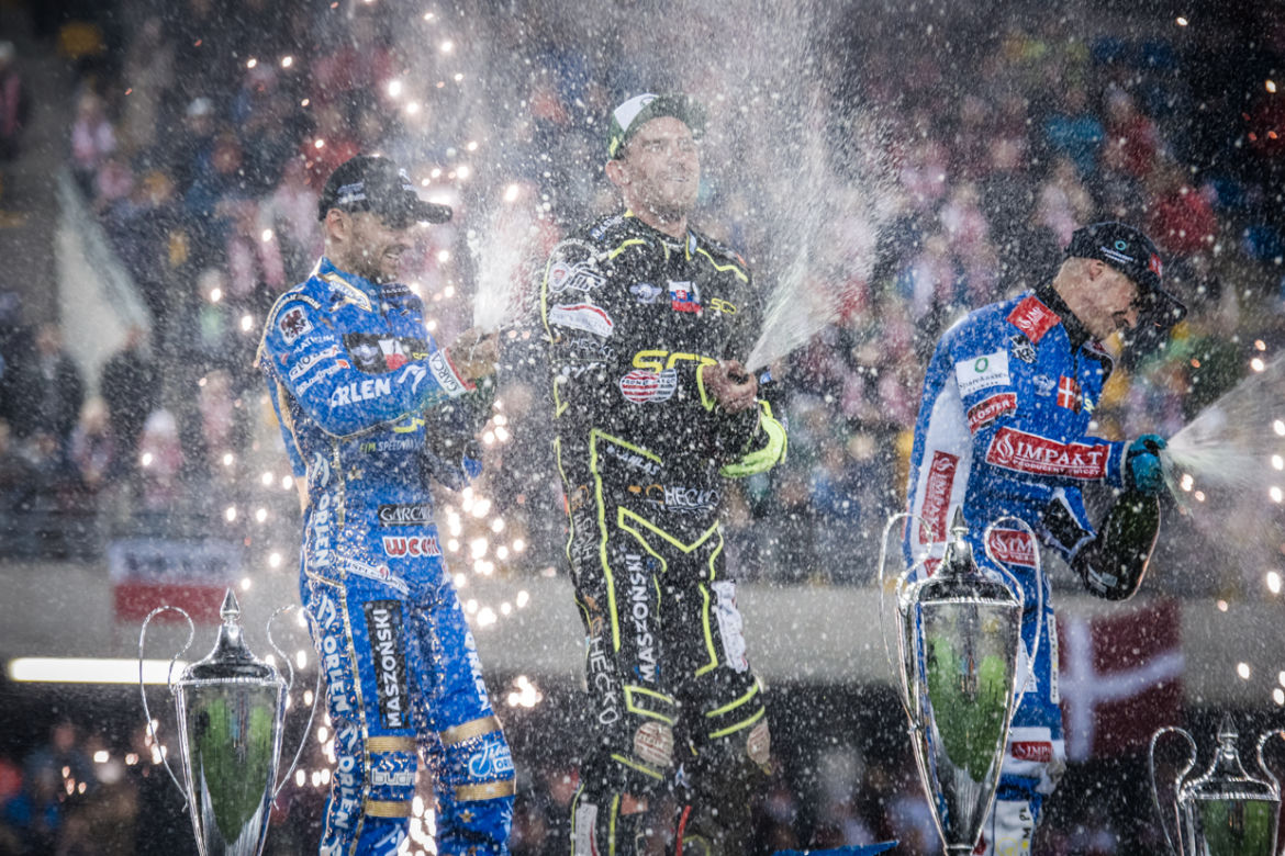 Grand Prix Polski w Toruniu. Zdjęcia kibiców z Motoareny