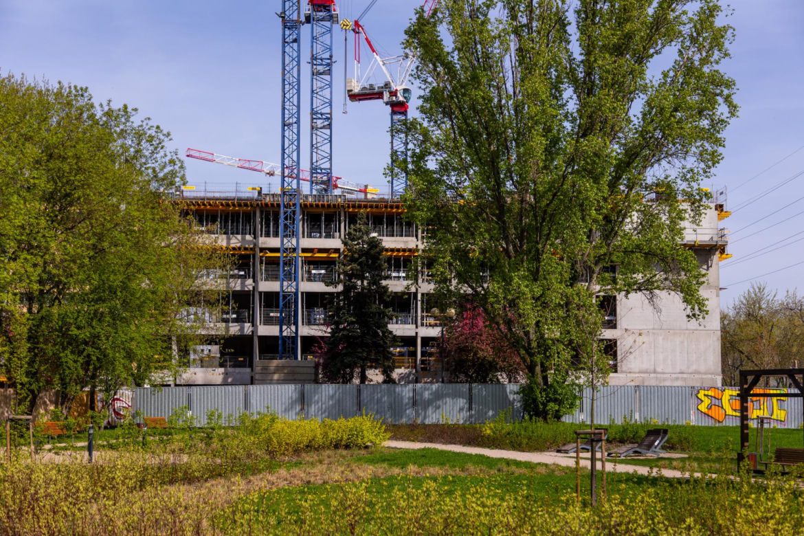 Budowa osiedla Modern Mokotów w Warszawie