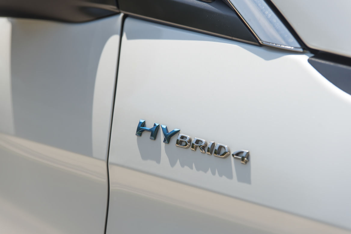 Peugeot 3008 GT HYbrid4 300 KM e-EAT8