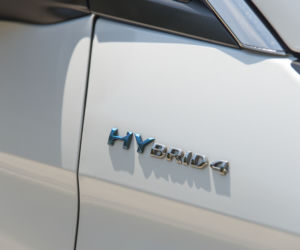 Peugeot 3008 GT HYbrid4 300 KM e-EAT8
