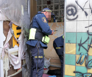 Tyle zarabiają strażnicy miejscy w Warszawie. Stawki mogą zaskoczyć