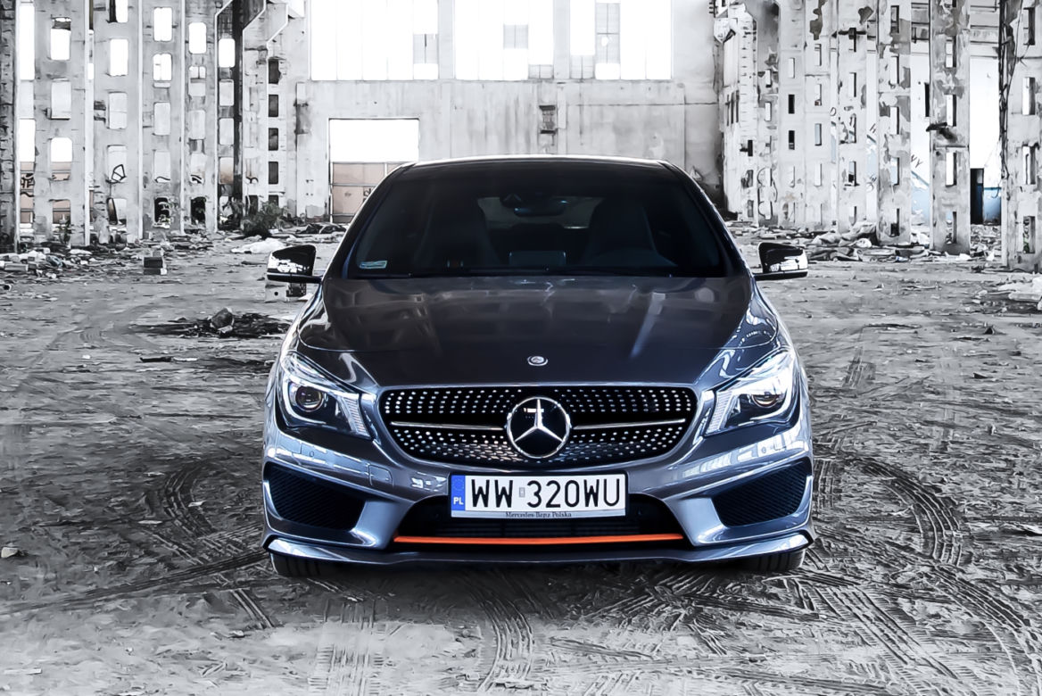 Mercedes-Benz CLA200 Shooting Brake OrangeArt
