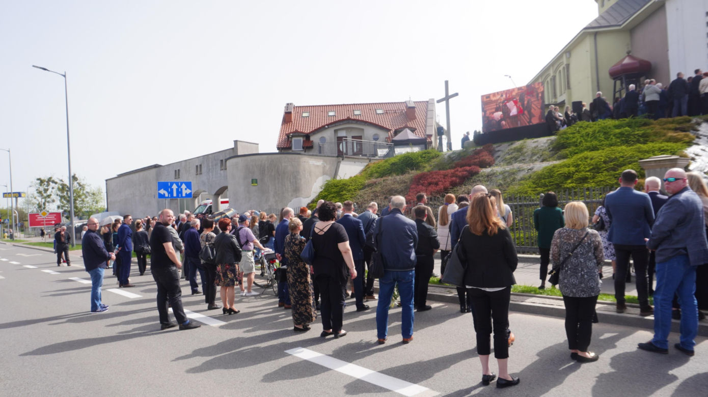 Pogrzeb Mirona Sycza. Tłumy pożegnały wicemarszałka województwa warmińsko-mazurskiego