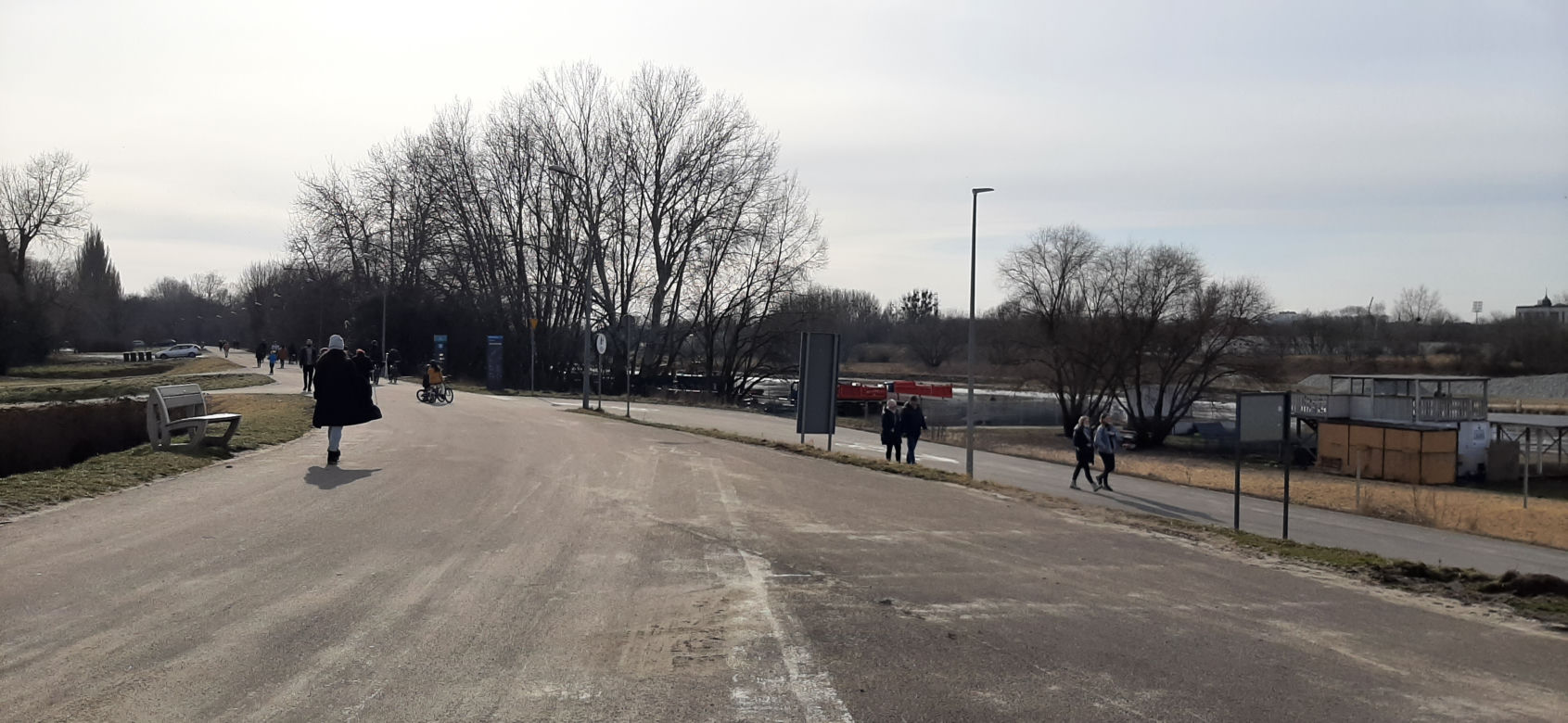 Tłumy nad Wartą w Poznaniu - 20.02.2021