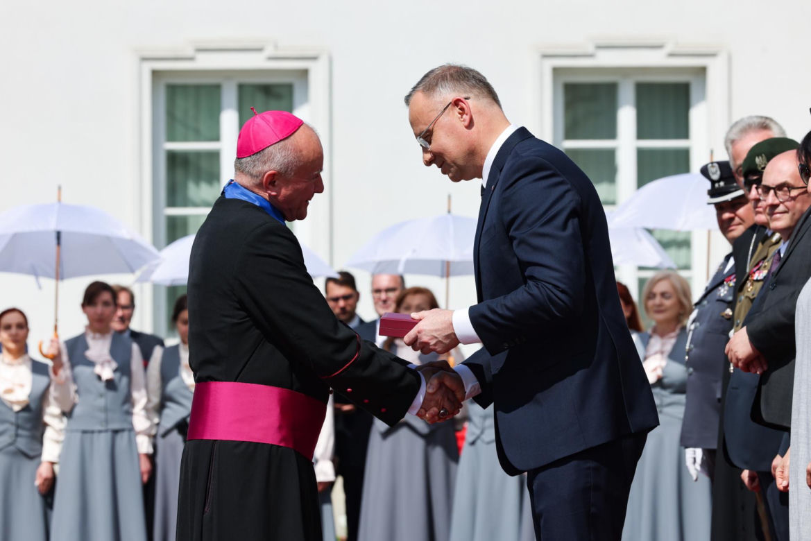 Obchody Dnia Flagi RP oraz Dnia Polonii i Polaków za Granicą 