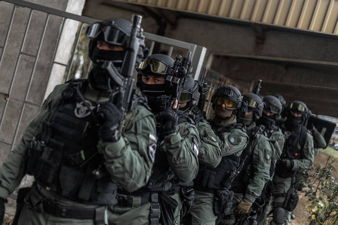 Strzały i huki w centrum Poznania. Policja wyjaśnia
