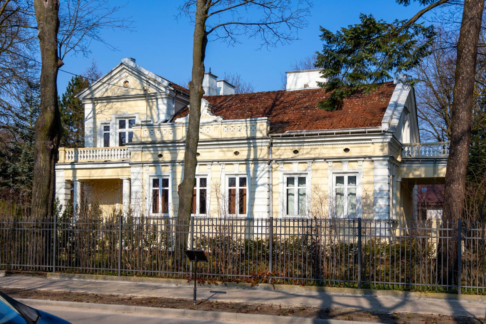 Willa Leontynówka, ul. Krakowska, Milanówek