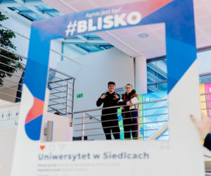 Tłumy młodych ludzi na kampusie. Dzień Otwarty 2025 na Uniwersytecie w Siedlcach za nami