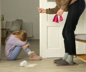 Tracisz cierpliwość i krzyczysz na dziecko? Ten prosty sposób może uspokoić cię w minutę