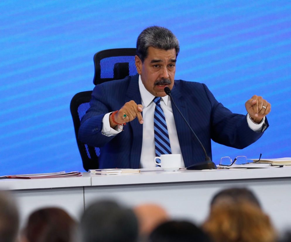 Nicolas Maduro z małżonką zostali schwytani i wywiezieni z kraju