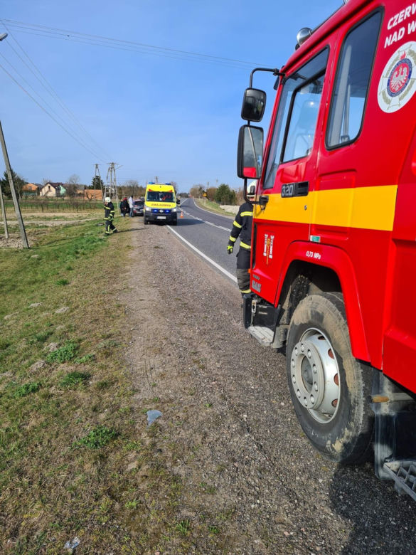 Leżała w rowie ciężko ranna, zmarła w szpitalu! Policja w Płońsku poszukuje sprawcy makabrycznego wypadku [ZDJĘCIA]