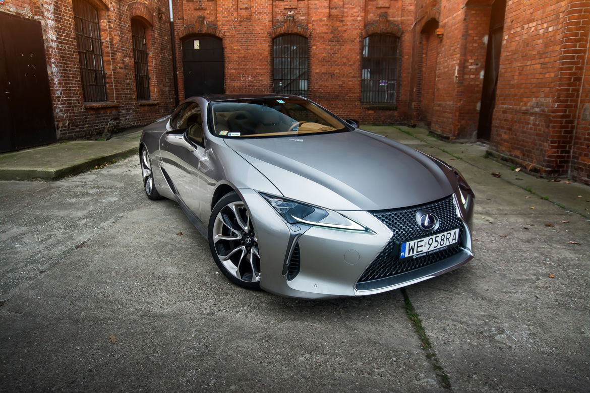 Lexus LC500h 3.5 V6 359 KM Superturismo