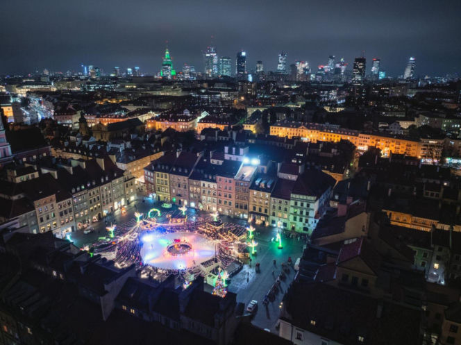 Świąteczna iluminacja 2025/2026 w Warszawie
