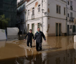 Zalana Portugalia wybrała prezydenta! Wybory mimo katalizmu